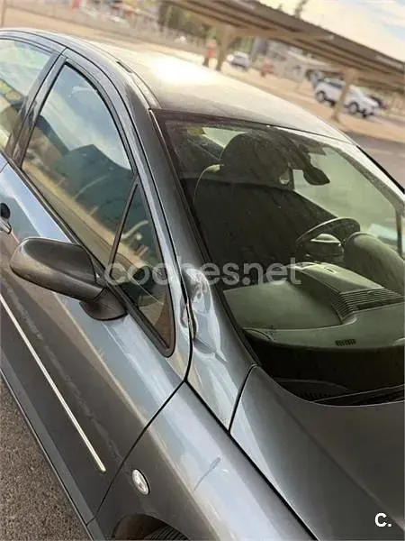 Usado Peugeot 407 Sport 136 CV (100 kW) 2006 Gris / plata Berlina