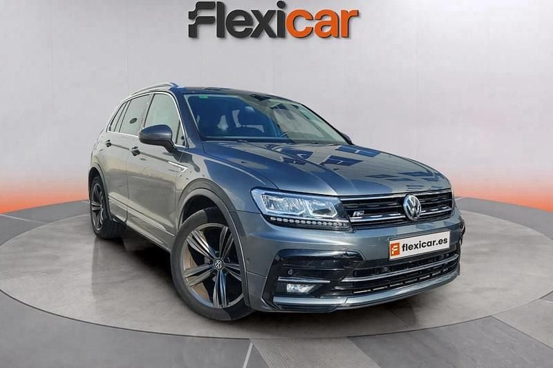 Gris Usado 2017 VW Tiguan Advance SUV | 17.390 € (Precio justo) - Imagen 1/4
