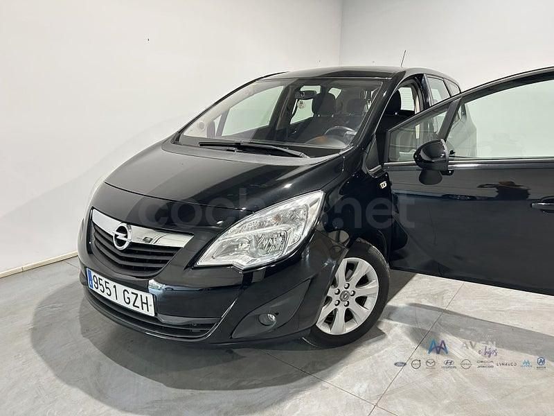 Usado Opel Meriva Enjoy 120 CV (88 kW) 2010 Negro Monovolumen