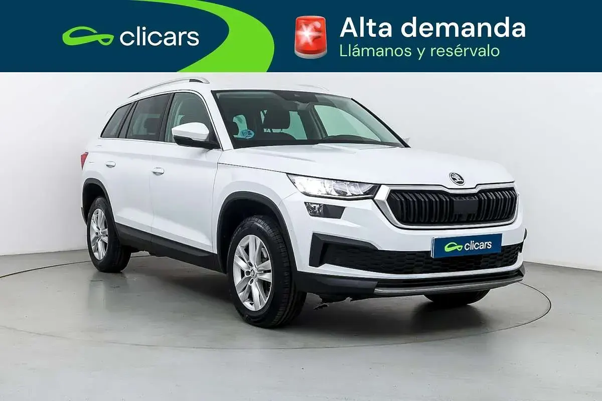 Usado Skoda Kodiaq Ambition 150 CV (110 kW) 2022 Blanco SUV