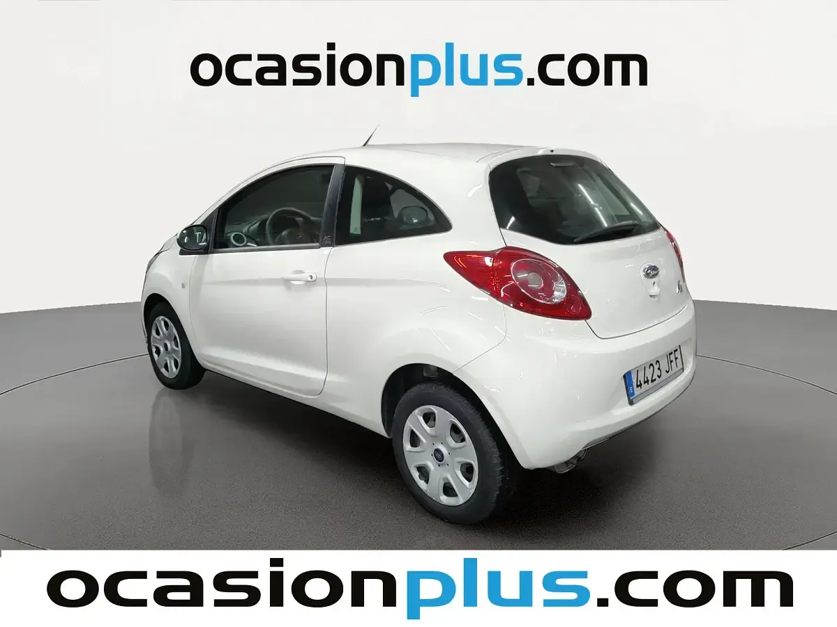 Usado Ford Ka S 69 CV (50 kW) 2015 Blanco Utilitario