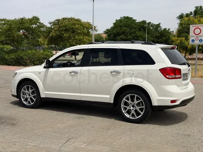 Usado Fiat Freemont Lounge 140 CV (102 kW) 2013 Blanco SUV