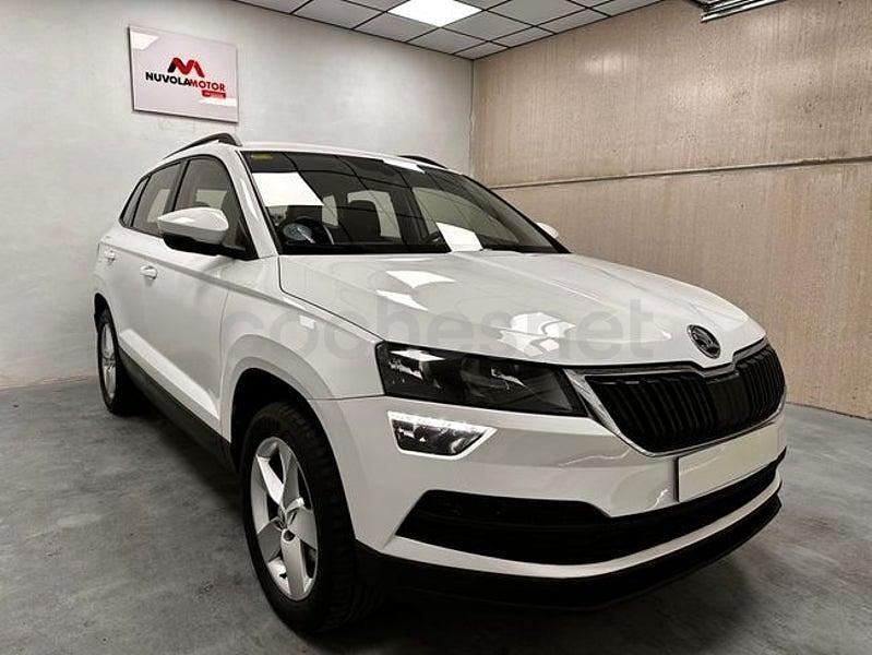 Usado Skoda Karoq Ambition 150 CV (110 kW) 2020 Blanco SUV