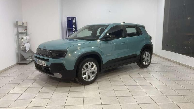 Usado Jeep Avenger Altitude 101 CV (74 kW) 2024 Azul SUV