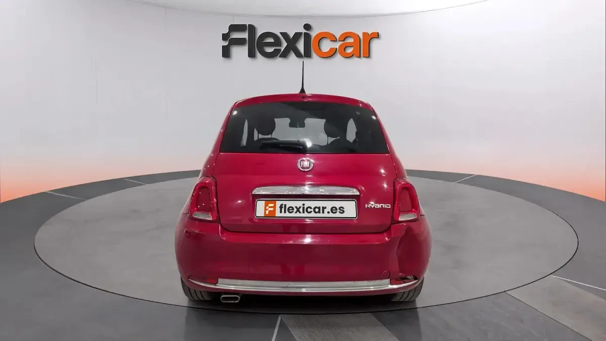 Usado Fiat 500 71 CV (52 kW) 2023 Granate Berlina