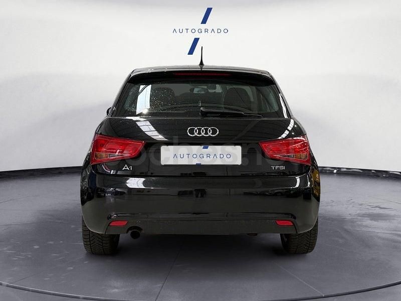 Usado Audi A1 Attraction 86 CV (63 kW) 2014 Negro Utilitario