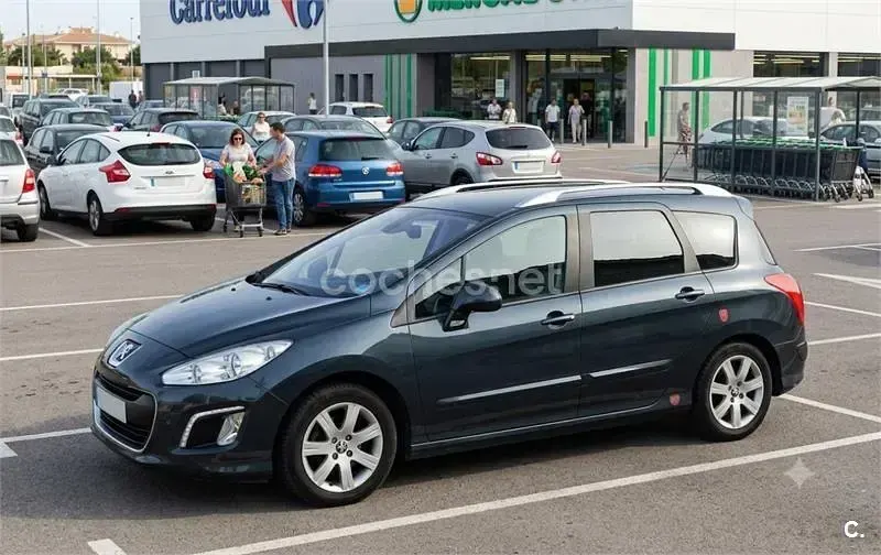 Usado Peugeot 308 SW Active 115 CV (84 kW) 2013 Azul Familiar