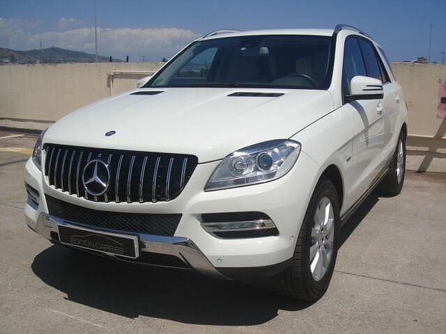 Blanco Usado 2011 Mercedes ML350 SUV | 24.900 € (Precio justo) - Imagen 1/4
