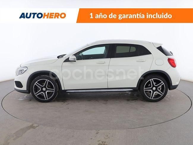 Usado Mercedes GLA200 AMG line 136 CV (100 kW) 2015 Blanco SUV