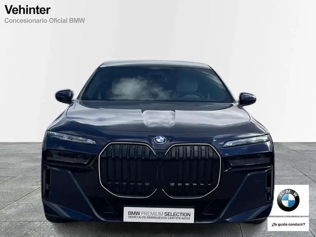 Usado BMW i7 334 kW (455 CV) 2026 Azul Berlina