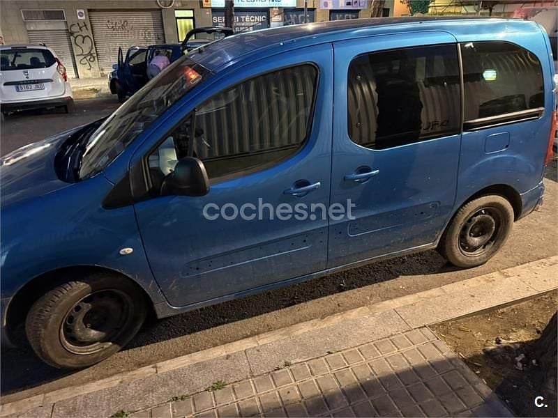 Usado Citroën Berlingo 90 CV (66 kW) 2013 Azul Monovolumen