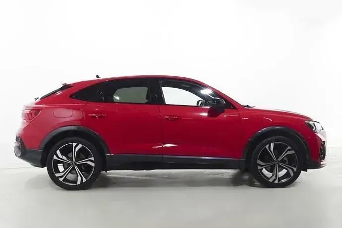 Usado Audi Q3 Ambiente 150 CV (110 kW) 2022 SUV