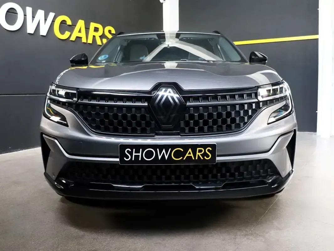 Usado Renault Espace Techno Esprit Alpine 199 CV (146 kW) 2024 Gris SUV