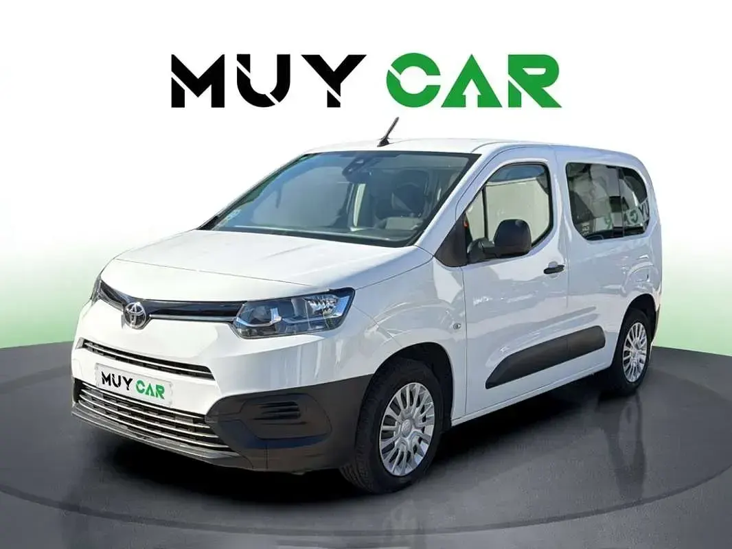 Usado Toyota Proace City City 102 CV (75 kW) 2020 Blanco Monovolumen