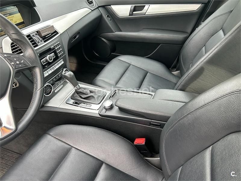 Usado Mercedes C200 Avantgarde 136 CV (100 kW) 2012 Blanco Berlina
