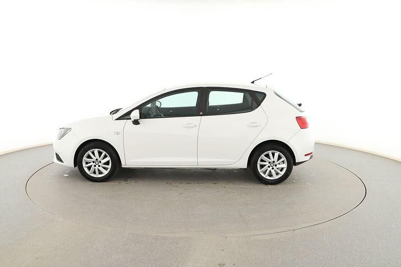 Usado Seat Ibiza Reference 75 CV (55 kW) 2018 Blanco Utilitario