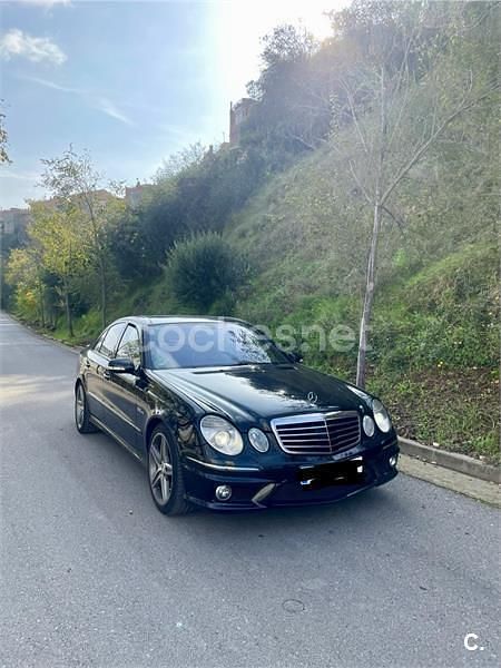 Negro Usado 2007 Mercedes E63 AMG AMG Berlina | 35.000 € - Imagen 1/4