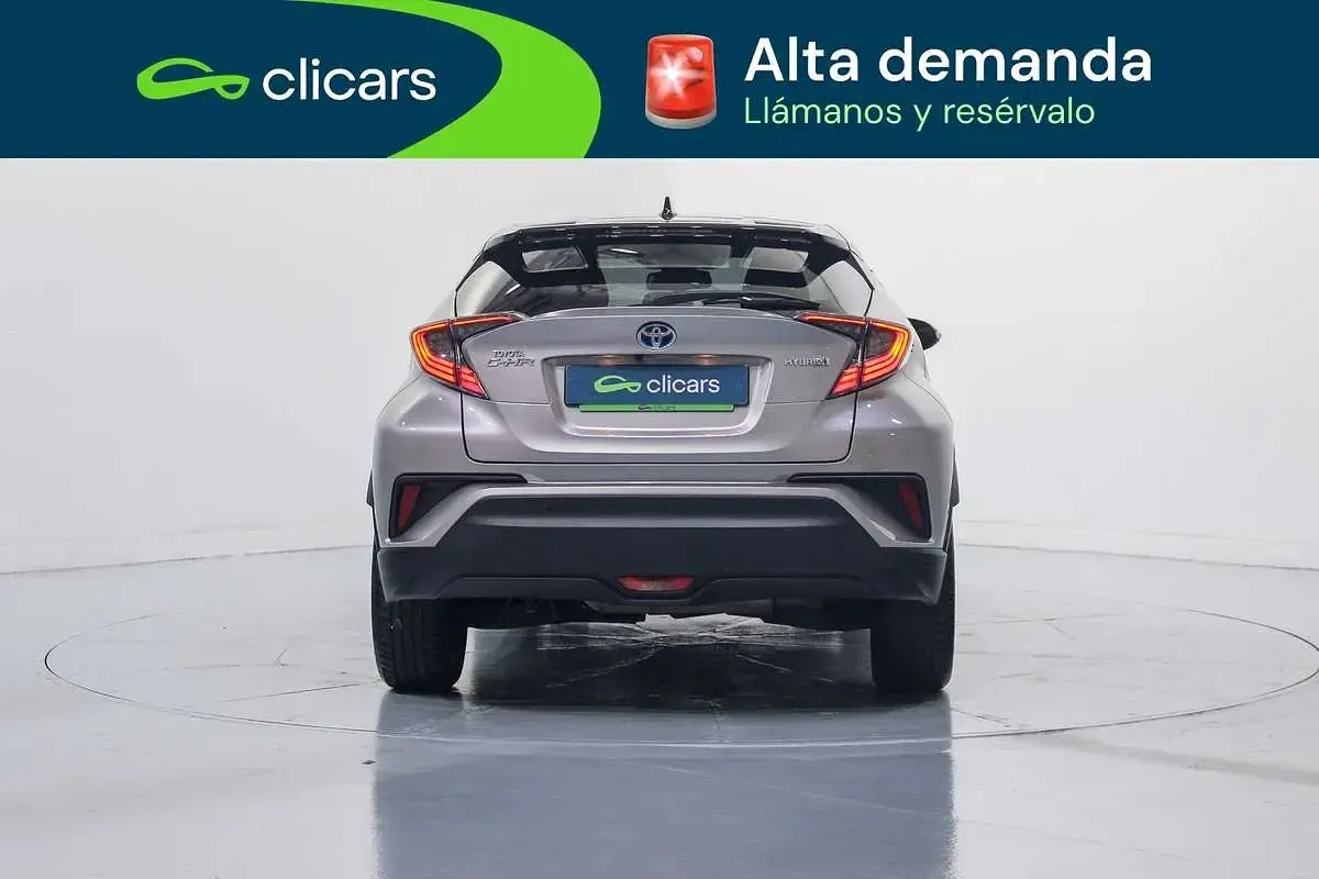 Usado Toyota C-HR Active 98 CV (72 kW) 2018 Gris SUV