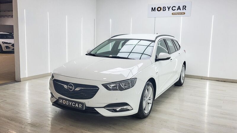 Blanco Usado 2018 Opel Insignia Business Berlina | 14.595 € (Un poco caro) - Imagen 1/4