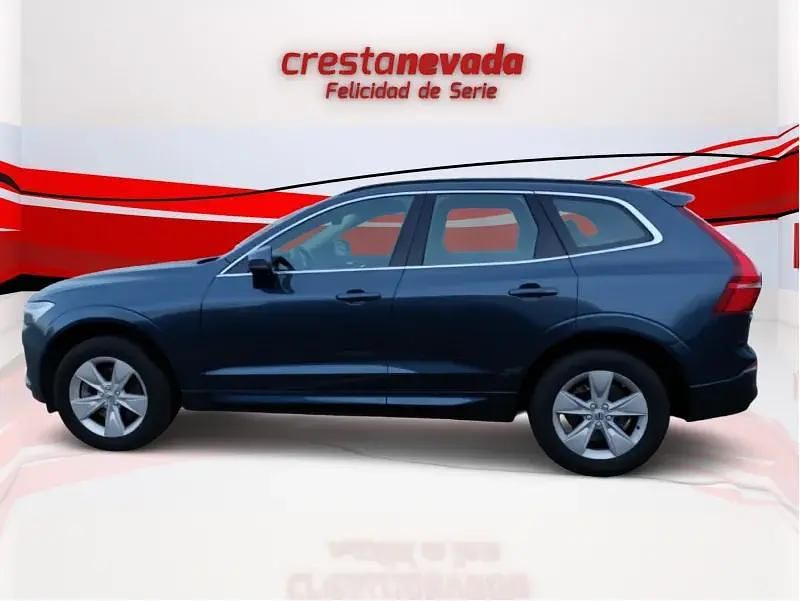 Używany Volvo XC60 Core 197 KM (144 kW) 2022 Niebieski SUV