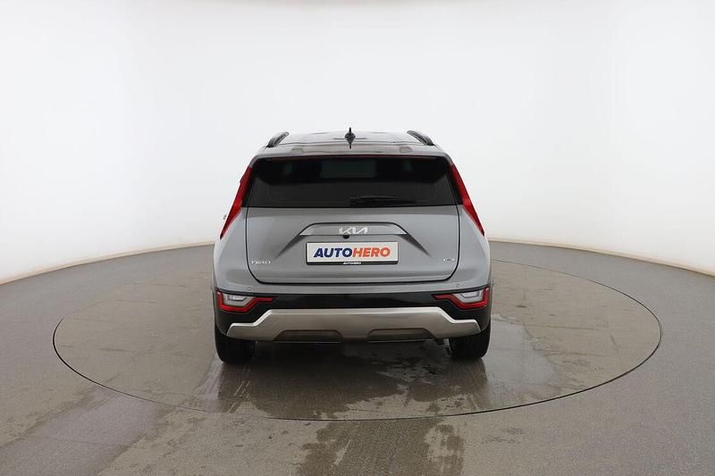Usado Kia Niro 129 CV (94 kW) 2024 Gris SUV