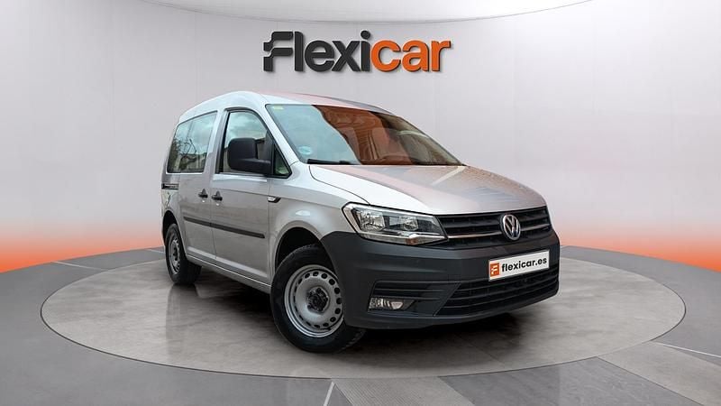 Usado VW Caddy Beach 102 CV (75 kW) 2019 Gris Monovolumen