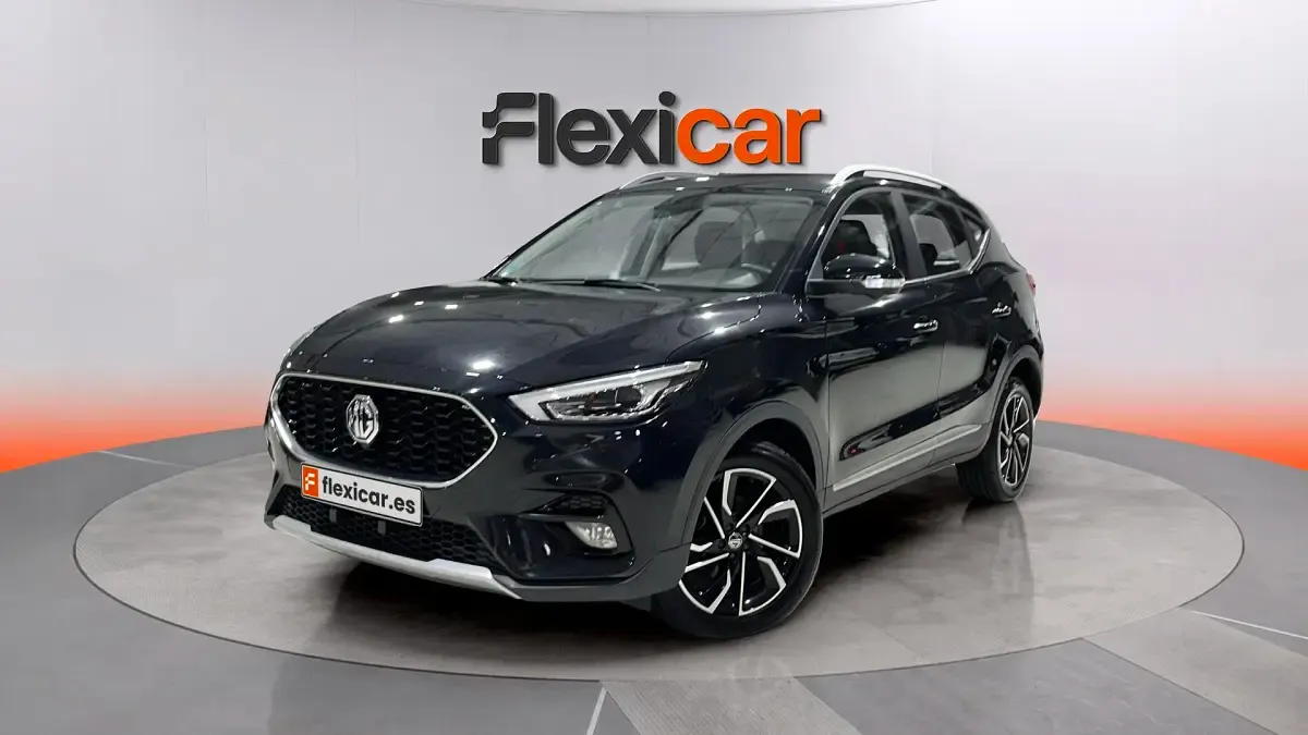 Usado MG ZS Luxury 106 CV (77 kW) 2022 Negro SUV