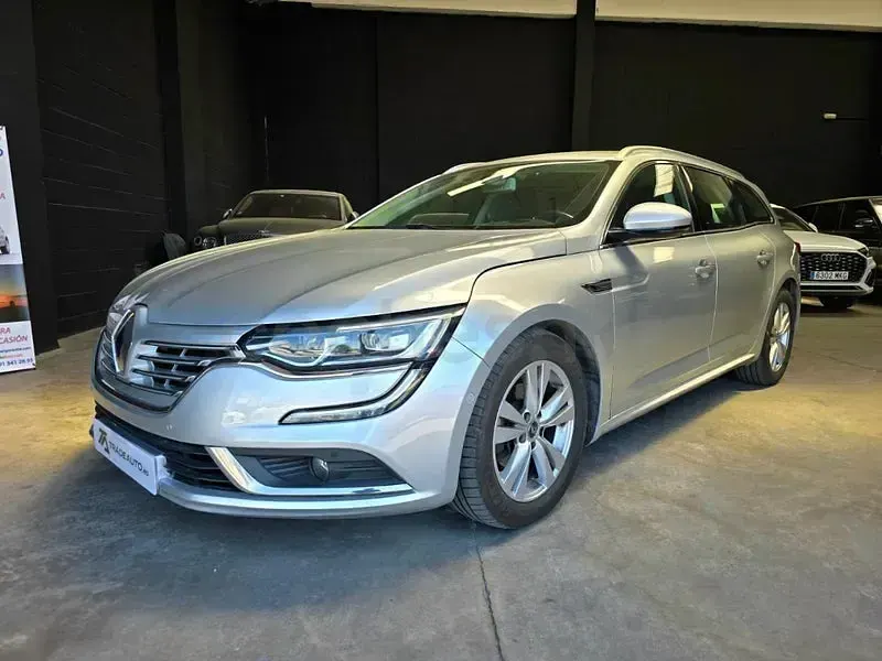 Usado Renault Talisman Zen 160 CV (117 kW) 2019 Gris / plata Familiar