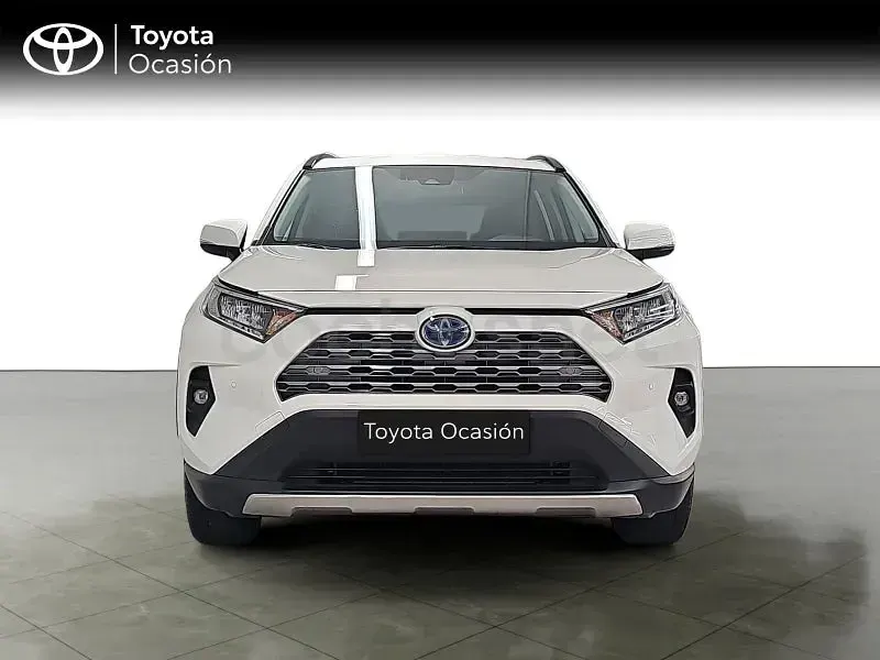 Używany Toyota RAV4 Hybrid Advance 218 KM (160 kW) 2023 Biały SUV