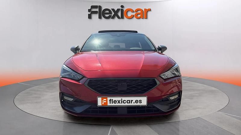 Usado Seat Leon FR 151 CV (111 kW) 2022 Rojo Berlina