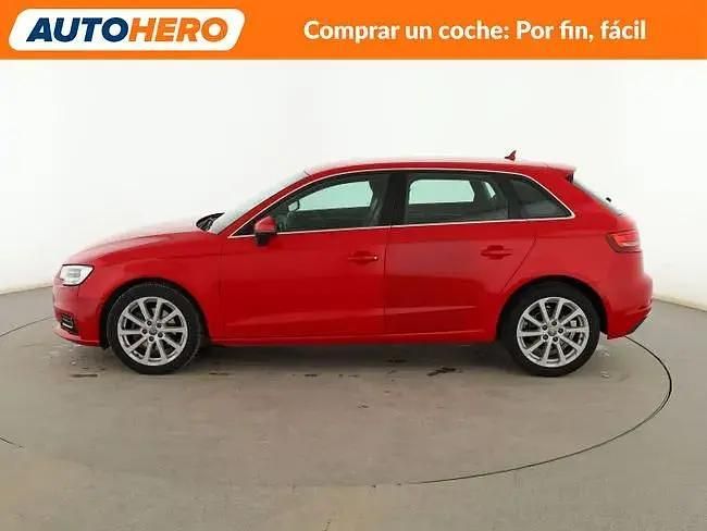 Usado Audi A3 Design 116 HP (85 kW) 2017 Vermelho Sedan