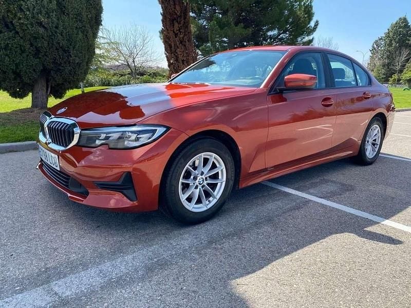 Usado BMW 318 150 CV (110 kW) 2019 Naranja Berlina