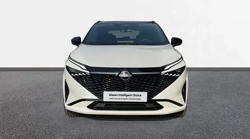 Usado Nissan Qashqai N-Connecta 140 CV (102 kW) 2024 Lunar white con techo midnight SUV