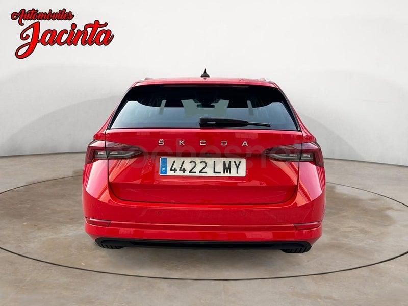 Usado Skoda Octavia Style 150 HP (110 kW) 2021 Vermelho Carrinha