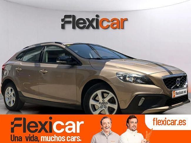 Usado Volvo V40 Kinetic 120 CV (88 kW) 2016 Beige Familiar