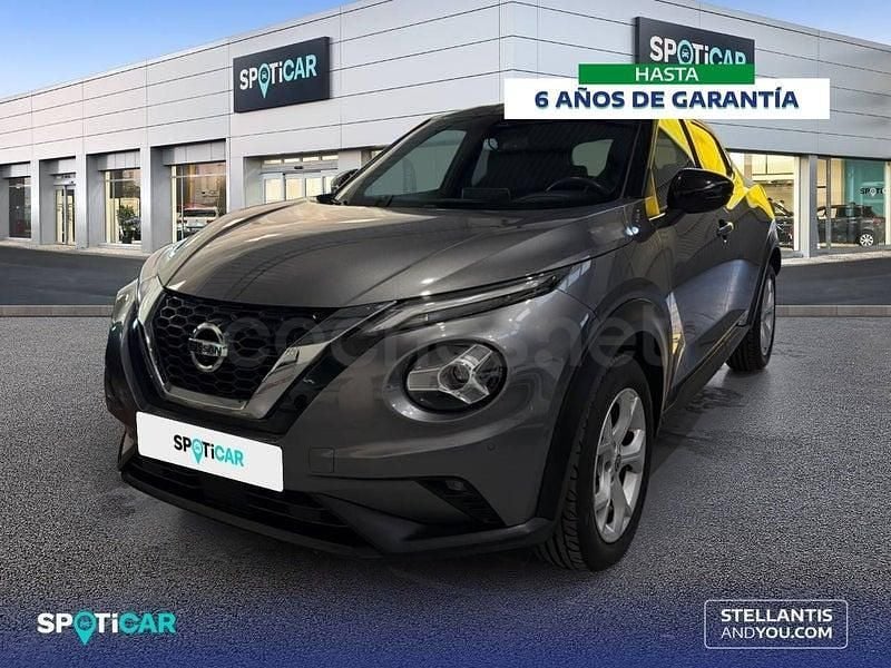 Usado Nissan Juke N-Connecta 114 CV (83 kW) 2021 Gris / plata SUV