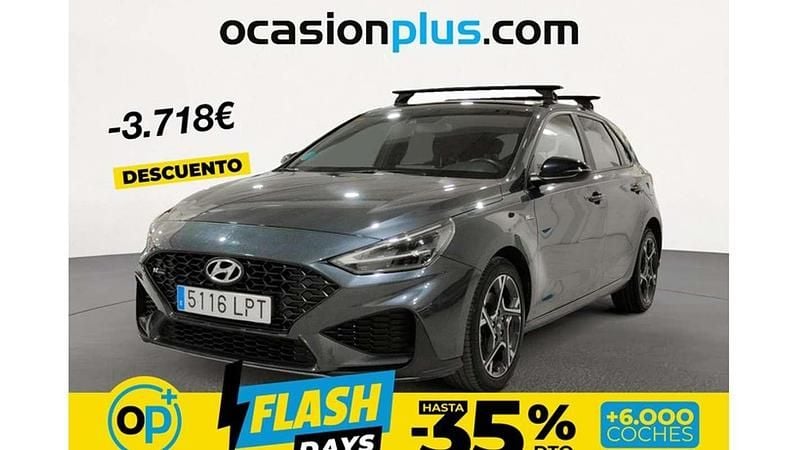 Usado Hyundai i30 N Line 120 CV (88 kW) 2021 Gris Utilitario