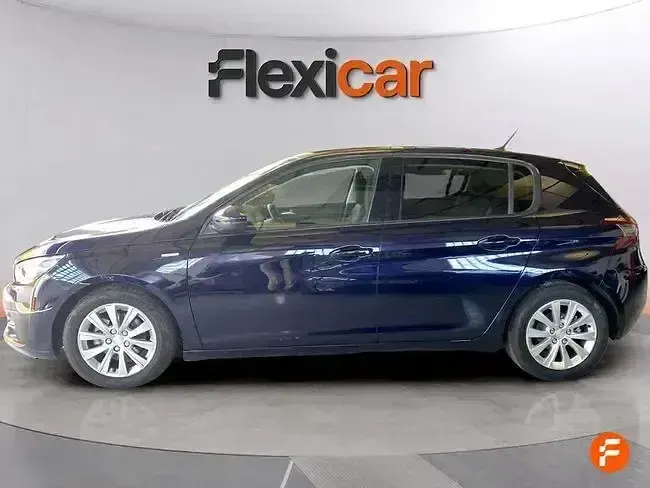 Usado Peugeot 308 Style 130 CV (95 kW) 2020 Azul Berlina