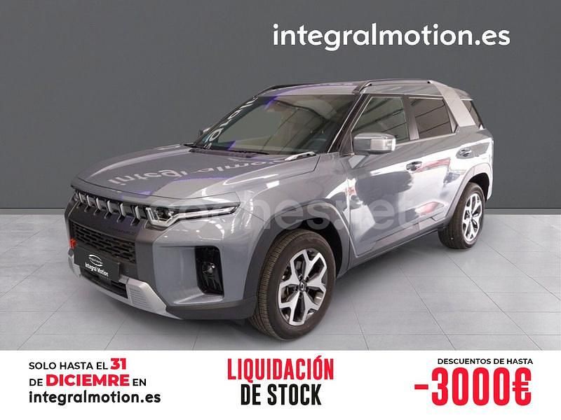 Gris / plata Usado 2024 Ssangyong (KGM) Torres SUV | 25.900 € (Precio justo) - Imagen 1/4