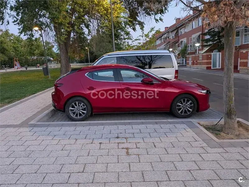 Usado Mazda 3 122 CV (89 kW) 2020 Rojo Berlina