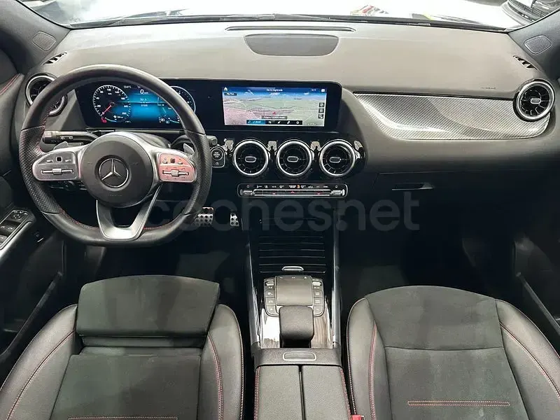 Usado Mercedes GLA180 136 CV (100 kW) 2022 Azul SUV