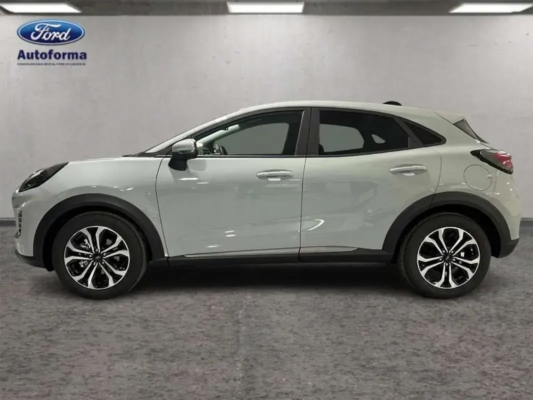 Usado Ford Puma Titanium 125 CV (91 kW) 2024 Gris SUV