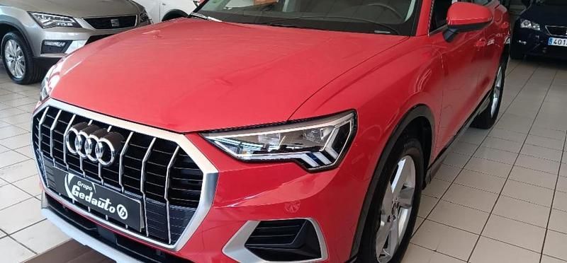Usado Audi Q3 Advanced Plus 150 CV (110 kW) 2022 Rojo SUV
