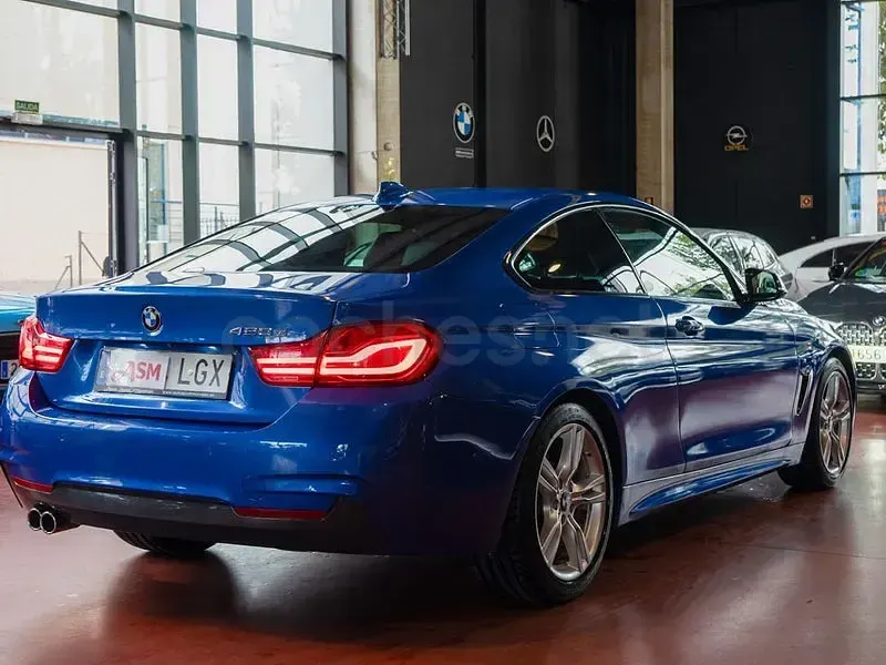 Usado BMW 420 Sport Line 190 CV (139 kW) 2020 Azul Coupe