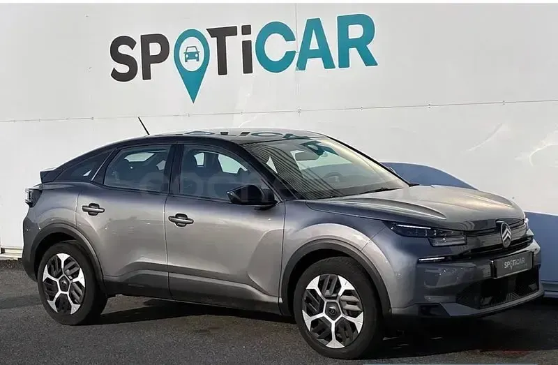 Usado Citroën C4 145 CV (106 kW) 2025 Gris / plata SUV