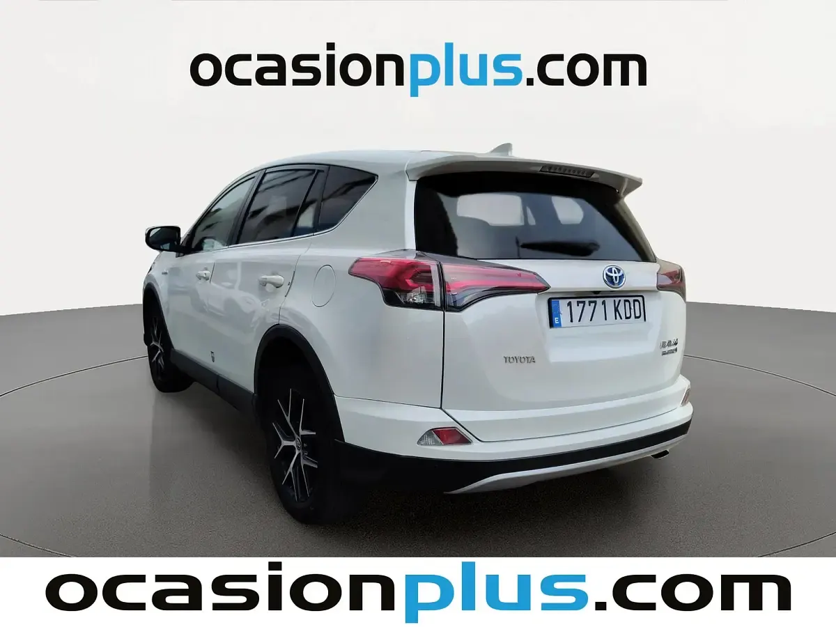Usado Toyota RAV4 Hybrid 197 CV (144 kW) 2017 Blanco SUV