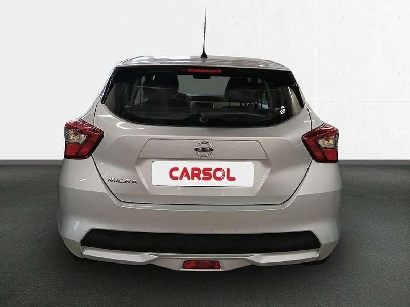 Usado Nissan Micra Acenta 91 CV (66 kW) 2022 Gris Utilitario