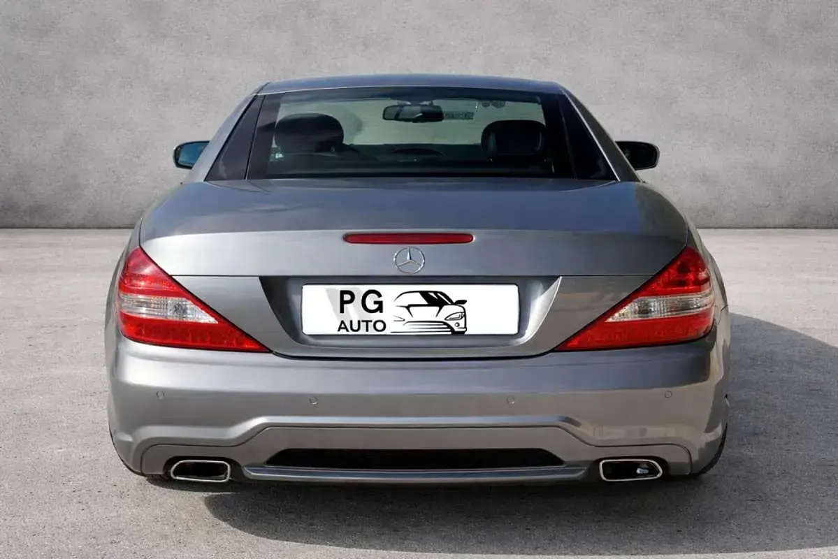 Usado Mercedes SL350 AMG 272 CV (200 kW) 2009 Gris Coupe