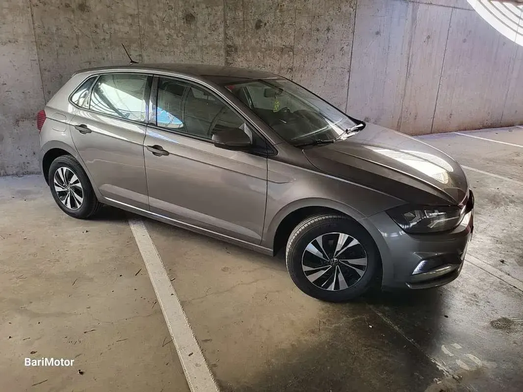 Usado VW Polo Advance 95 CV (69 kW) 2020 Beige Utilitario