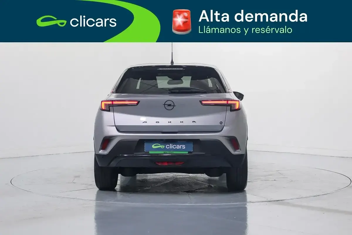 Usado Opel Mokka-e GS Line 100 kW (136 CV) 2022 Gris SUV